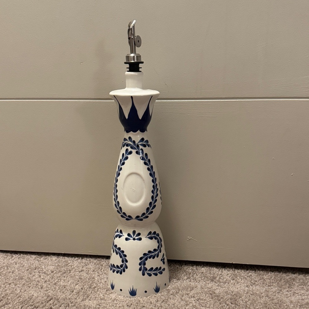 Clase Azul Olive Oil Holder
